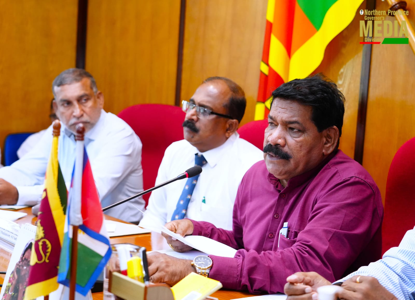 காணி விடுவிப்புக்காக இராணுவத்துடன் ஆளுங்கட்சியினர் கடும் வாக்குவாதம்!