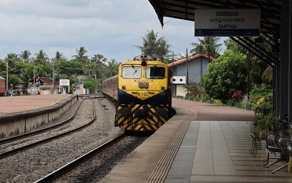 4 மாதங்களின் பின் ‘யாழ். தேவி’ வருகை  கோட்டை – கே.கே.எஸ். இடையே ரயில் சேவை மீண்டும் ஆரம்பம்.