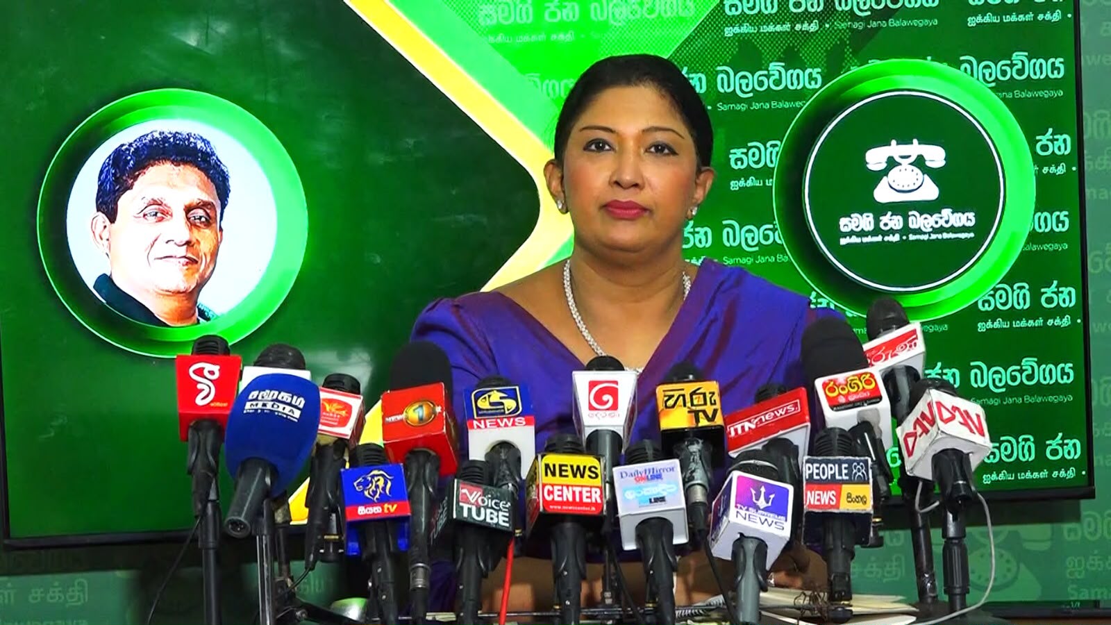 பாடத்திட்டங்களை முடிக்க கால அவகாசம் போதாது  உயர்தரப் பரீட்சையை ஒத்திவையுங்கள்!  – கல்வி அமைச்சிடம் சமிந்திராணி எம்.பி. கோரிக்கை.