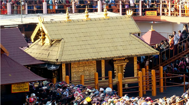 சபரிமலை ஐயப்பன் கோவில் தங்க மேற்கூரை நிறம் மாறியதால் பரபரப்பு!