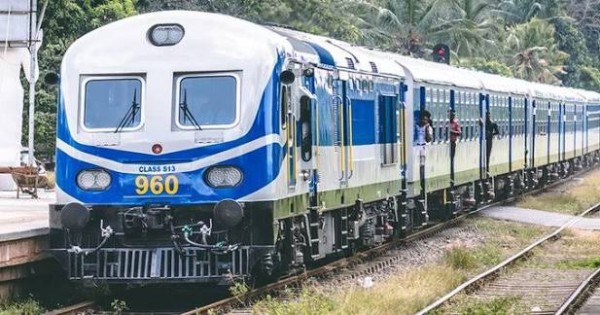 வடக்குக்கான நாகராந்திர கடுகதி ரயில் புதன் தவிர்ந்த அனைத்து நாள்களிலும்!  – புதிய ஒழுங்கு உடனடியாக நடைமுறைக்கு…