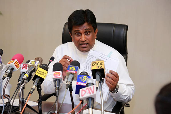நல்லாட்சி காலத்தில் நீதிபதிகளின் ஓய்வு வயது அதிகரிக்கப்படவில்லை  – அரசின் வாதம் பொய் என்று அஜித் பி. பெரேரா ஆவேசம்.