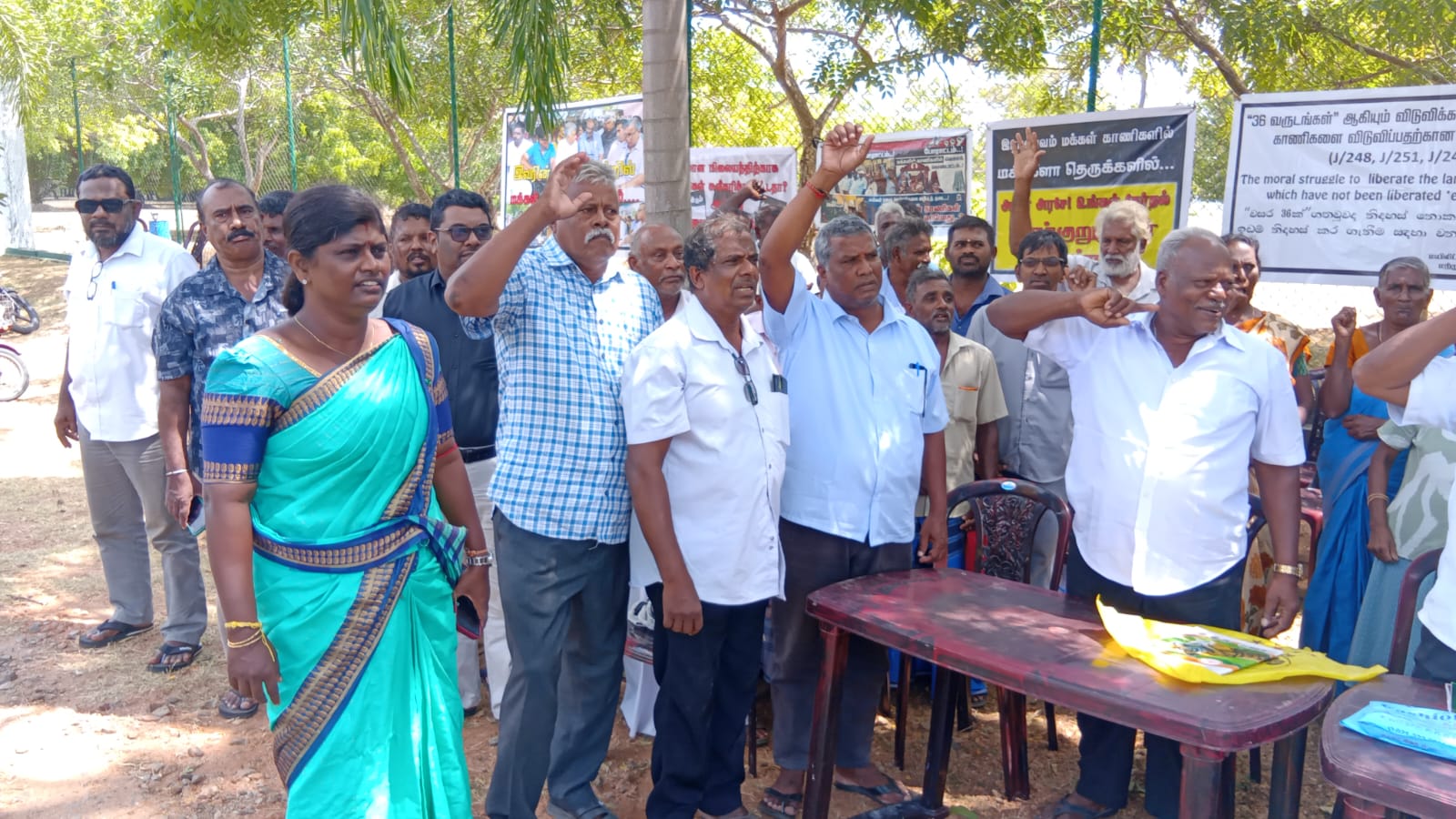சொந்த நிலத்தை மீட்கக் கோரி மயிலிட்டி மக்கள் 14 ஆவது வாரமாகத் தொடர்ந்து அறவழிப் போர்!