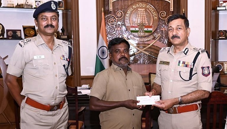 சென்னை சென்ட்ரலில் சிறுமி கடத்தல் முயற்சி: ஆட்டோ ஓட்டுநரின் சாதுரியத்தால் முறியடிப்பு!