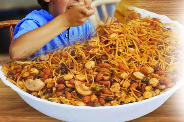 கேரளா: மிக்ஸர் சாப்பிடும்போது வேர்க்கடலை தொண்டையில் சிக்கி 3 வயது சிறுவன் பரிதாப உயிரிழப்பு!