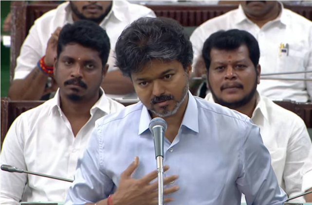 திமுக எம்.எல்.ஏ-க்கள் எதிர்ப்பு: சட்டமன்றத்தில் கருணாநிதி பெயர் சர்ச்சை — ‘மன்னிப்பு’ கேட்டு சர்ச்சைக்கு முற்றுப்புள்ளி வைத்த முதல்வர்!